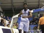 Fortitudo Moncada, Christian James vola in America