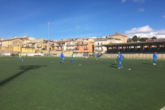 Promozione A, giornata “spezzatino”. Kamarat in anticipo