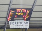 Play Off Basket. La Fortitudo eliminata dalla Vanoli Cremona. Giganti a testa alta perdono gara 3 all’over time