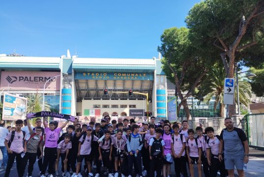 Scuola Calcio Athena, 40 ragazzi alla Favorita